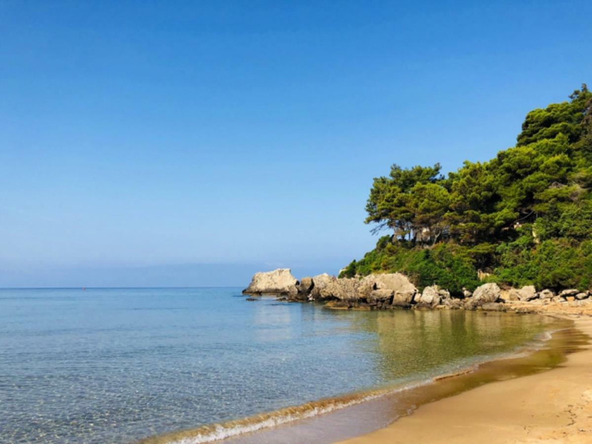 Aqua Seafront Glyfada Corfu Beach House With Garden Ngoại thất bức ảnh